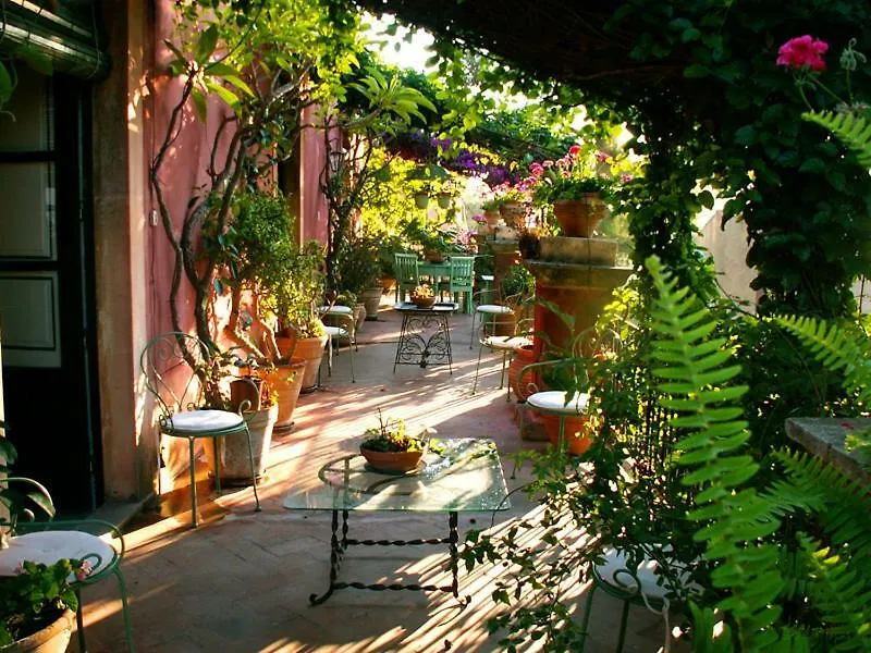 Villa Gemmellaro Taormina 0*,  Italia