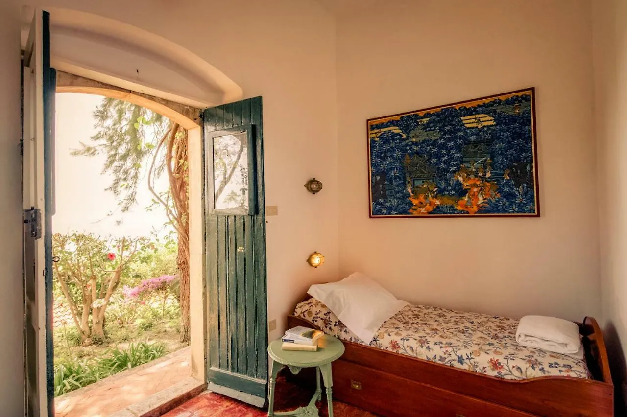 Villa Gemmellaro Taormina 0*,